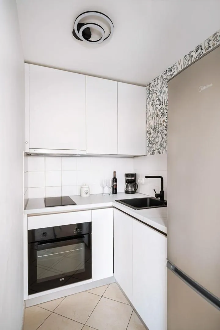 Apartment Crvena Uvala Zambratija