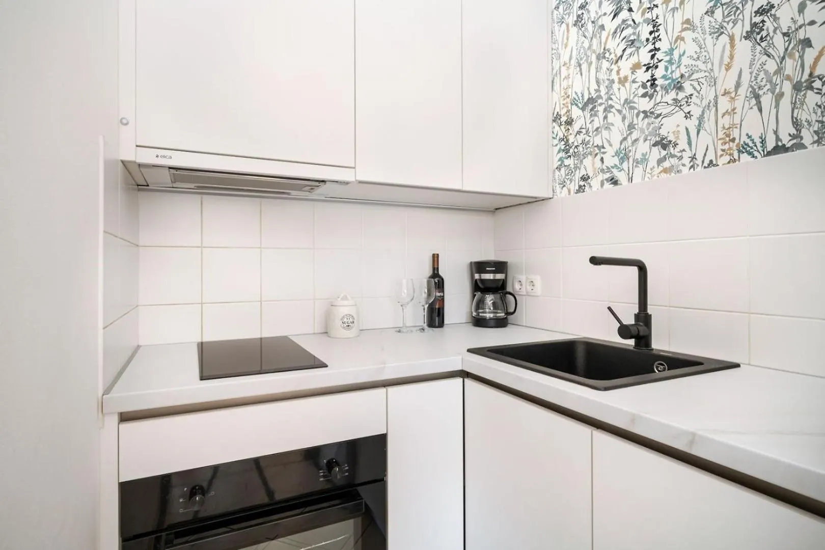 Apartment Crvena Uvala Zambratija  Croatia