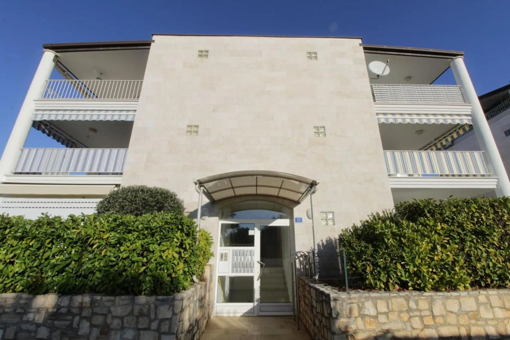 Apartment Crvena Uvala Zambratija   Zambratija (Istria)